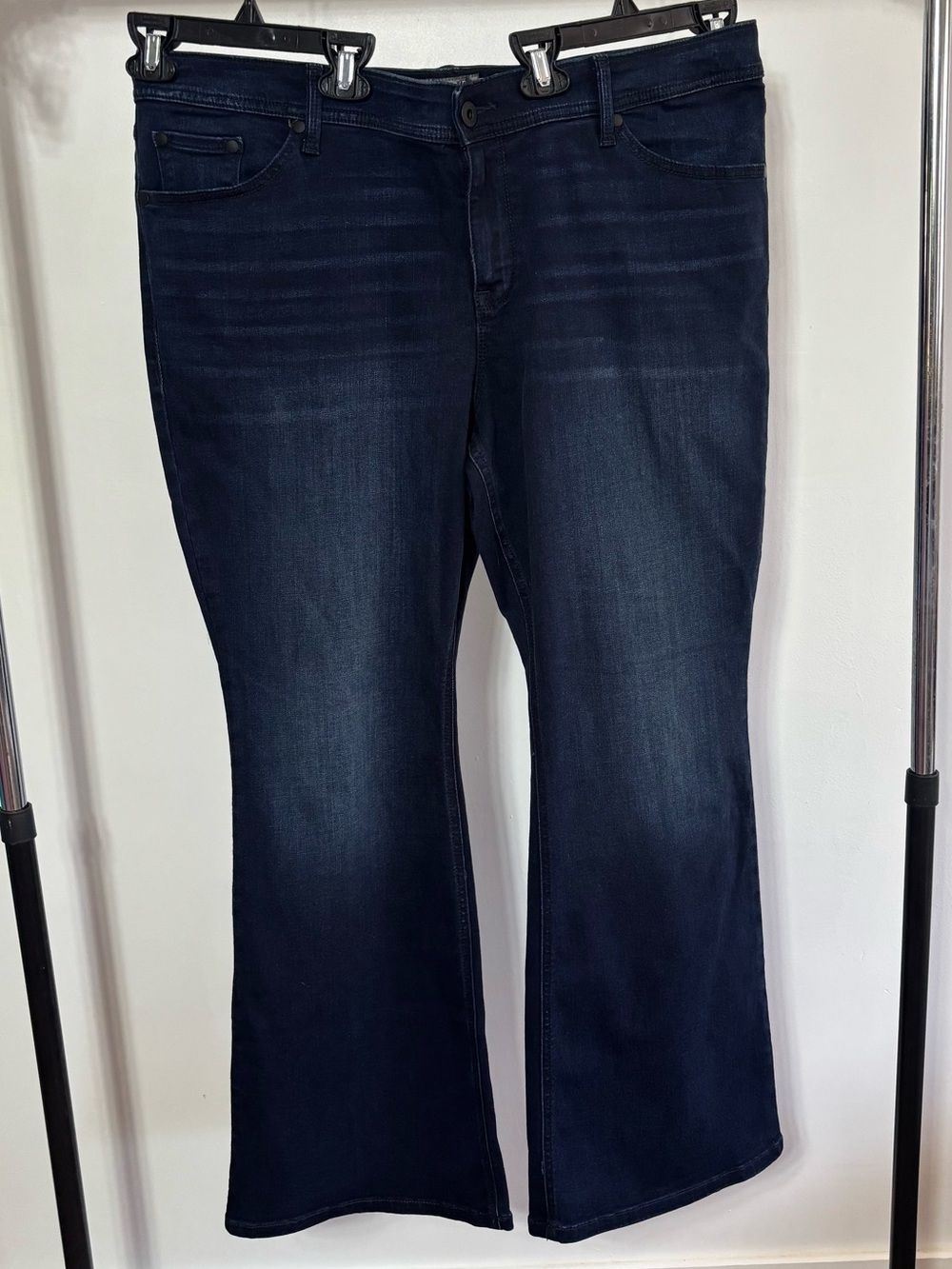 Torrid Luxe Slim Boot Jeans 20S Super Soft Dark Wash Plus Size